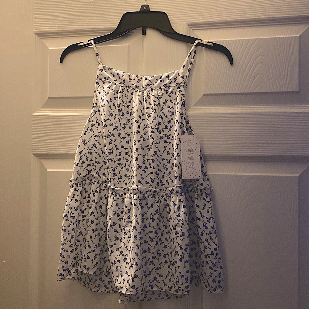 Floral Tank❗️NWT❗️